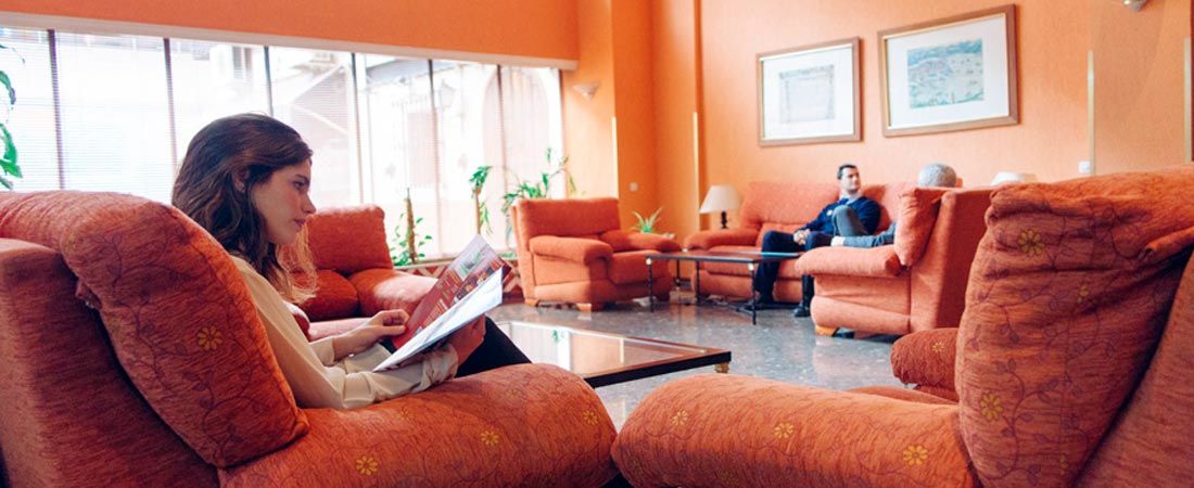 Apartamentos Resitur Севиля Екстериор снимка